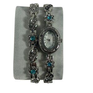 Silver Tone Womens Wristwatch Watch Bracelet Set Blue Rhinestones Ornate